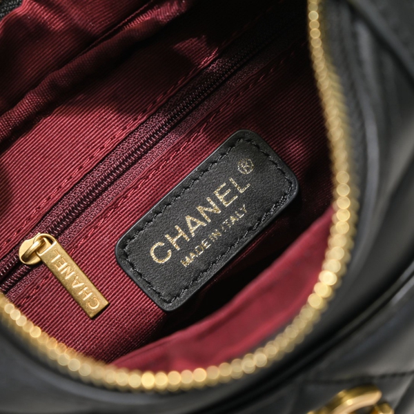 シャネルバッグ全体デザイン